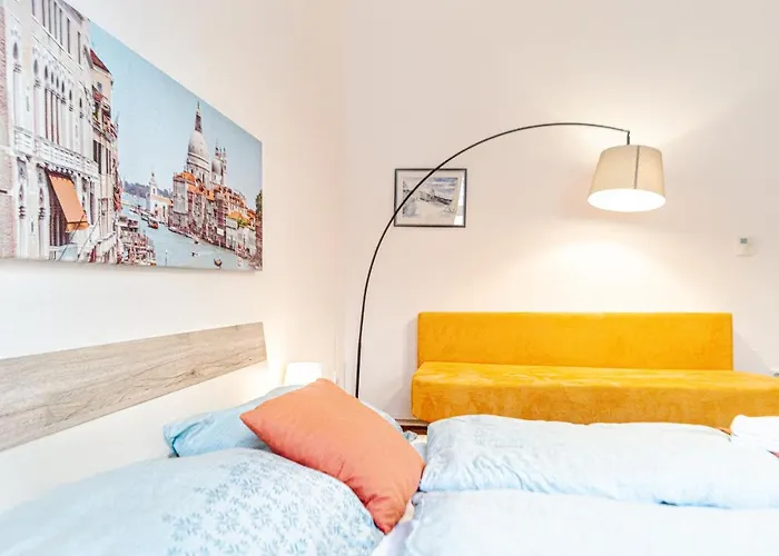 Comfy 2br- Near Wiener Stadthalle *